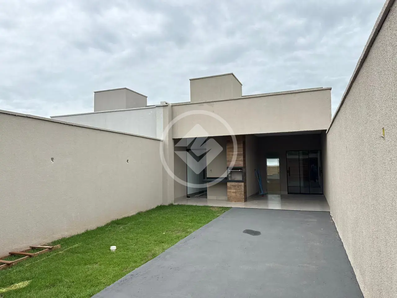 Imagem 1 - Casa em Village dos Ipês, Hidrolândia - GO