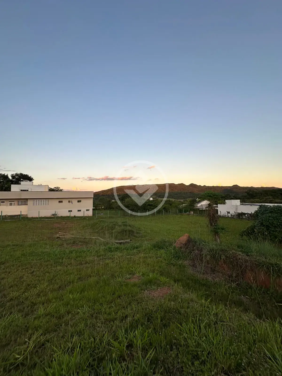 Imagem 1 - Terreno Condomínio em Condomínio de Chácaras Terra do Boi, Hidrolândia - GO