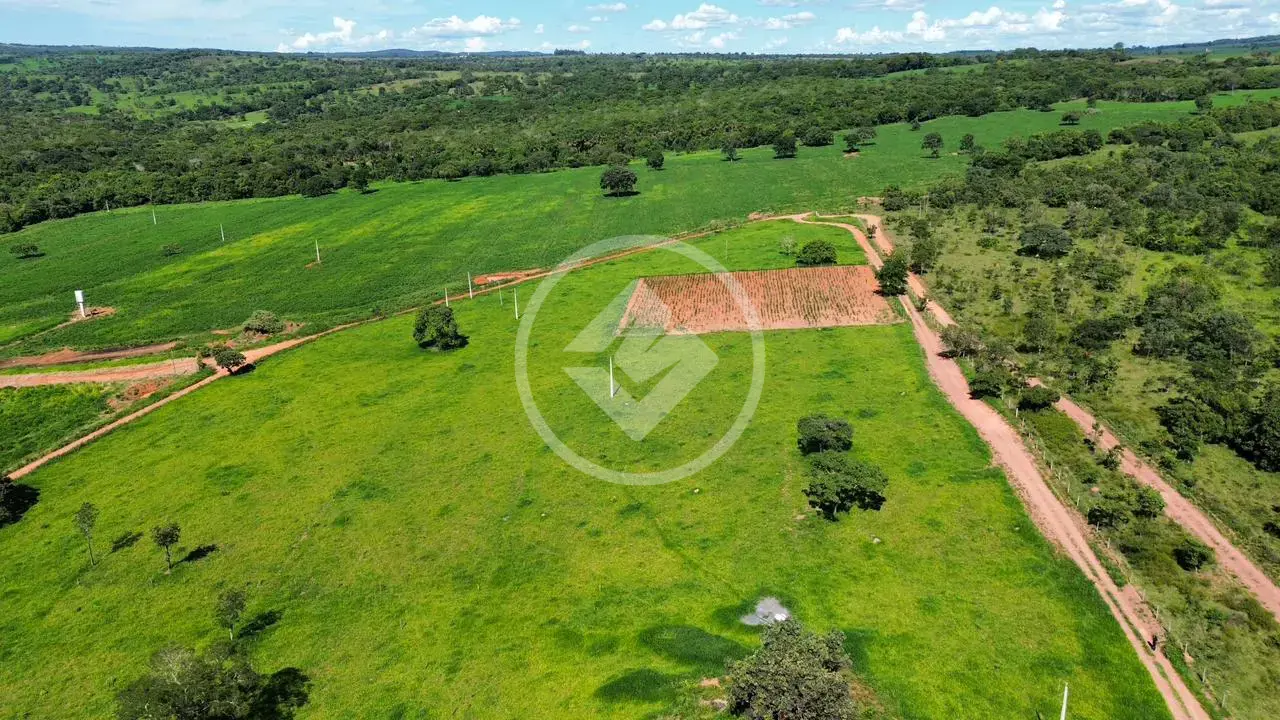 Imagem 1 - Chácara em Zona Rural, Hidrolândia - GO