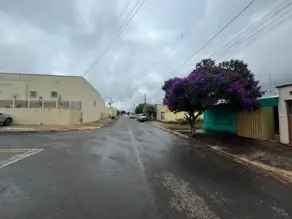 Imagem 2 - Casa em bairro Nazaré, Hidrolândia - GO
