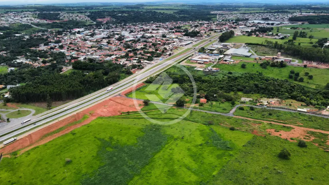 Imagem 4 - Terreno Comercial em BR 153, Hidrolândia - GO