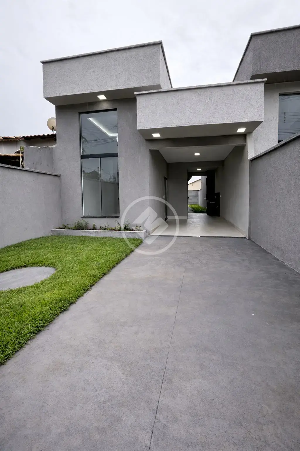 Image 2 - Casa em Jardim Ipiranga, Aparecida de Goiânia - GO