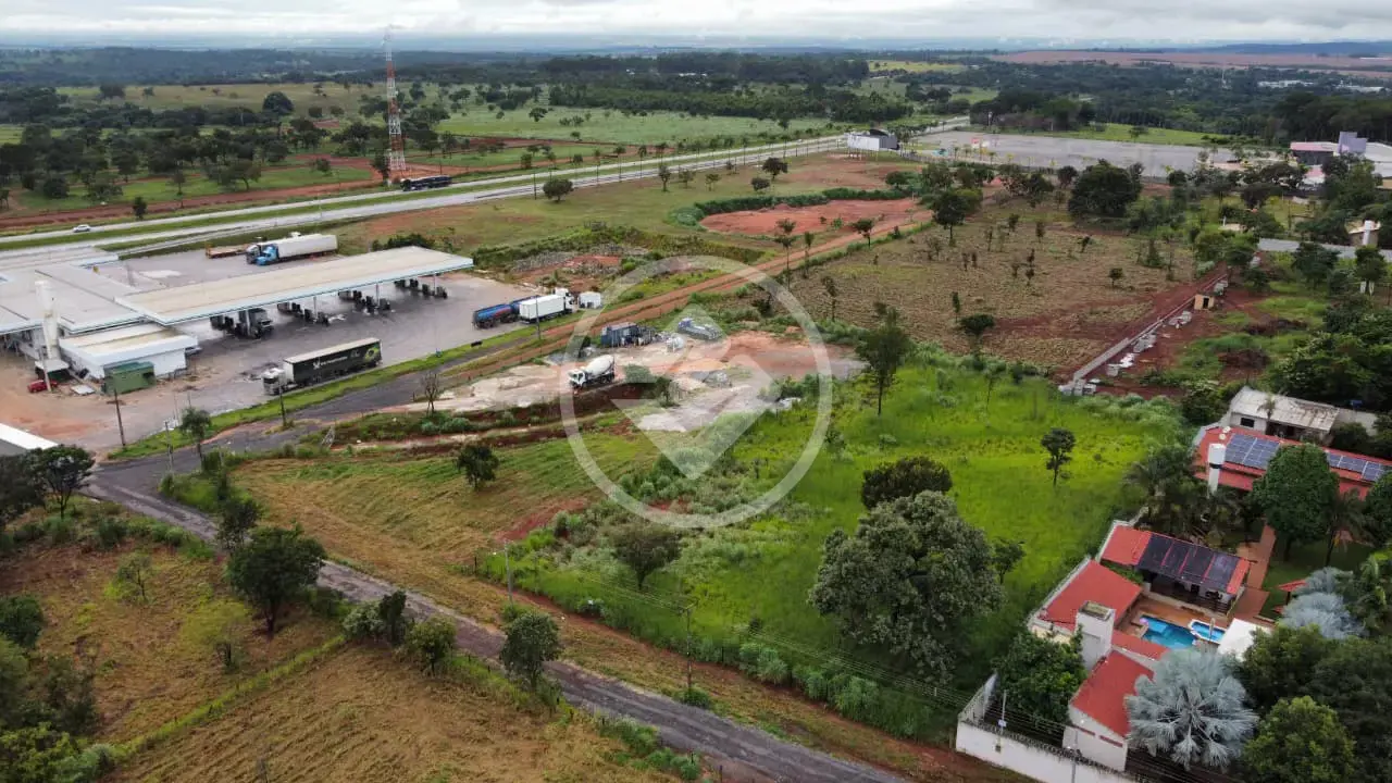 Imagem 1 - Terreno Comercial em BR 153, Hidrolândia - GO
