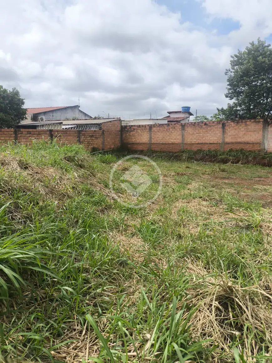 Imagem 1 - Terreno em Village dos Ipês, Hidrolândia - GO