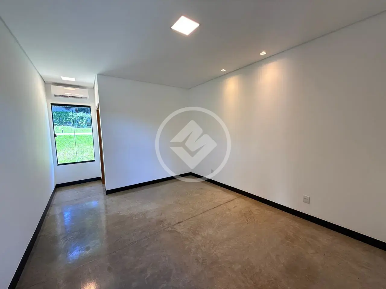 Imagem 1 - Casa Condomínio em Condomínio Country Ville, Hidrolândia - GO