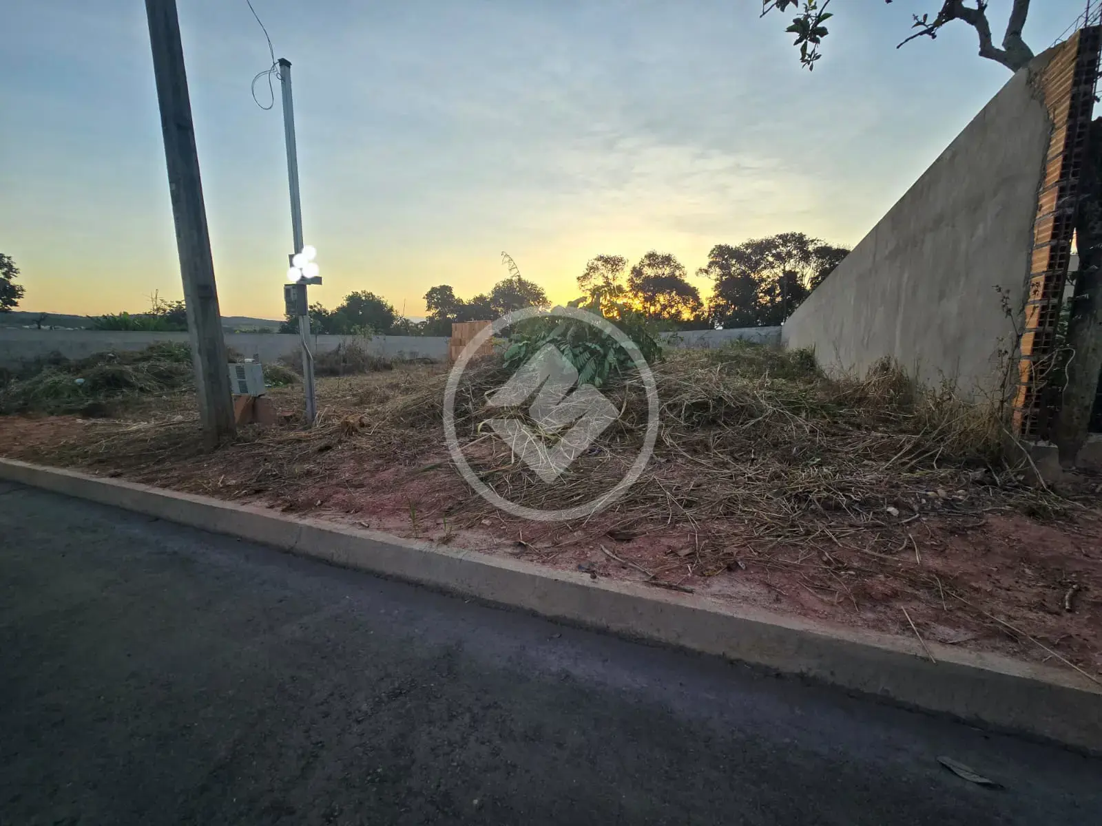 Imagem 1 - Terreno em Mansões Riviera Parque, Hidrolândia - GO