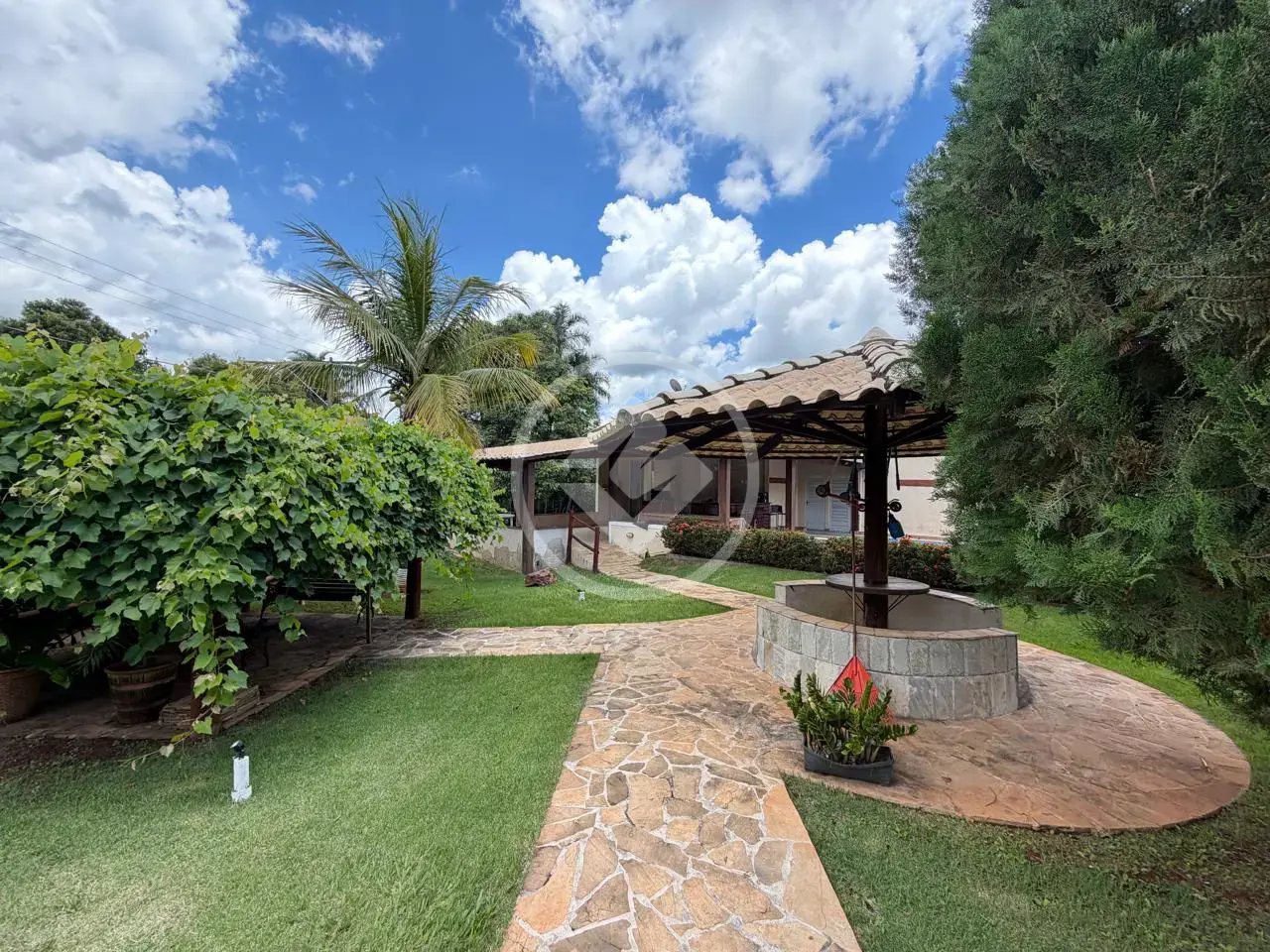 Imagem 1 - Casa Condomínio em Condomínio Country Ville, Hidrolândia - GO