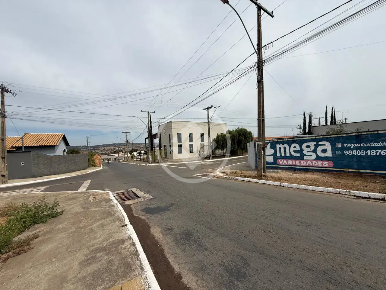 Imagem 1 - Galpão em Morada Do Sol, Hidrolândia - GO