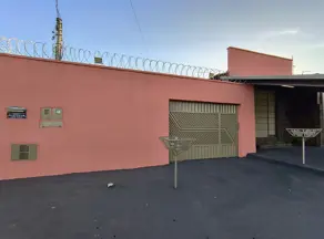 Imagem 3 - Casa em bairro Nazaré, Hidrolândia - GO
