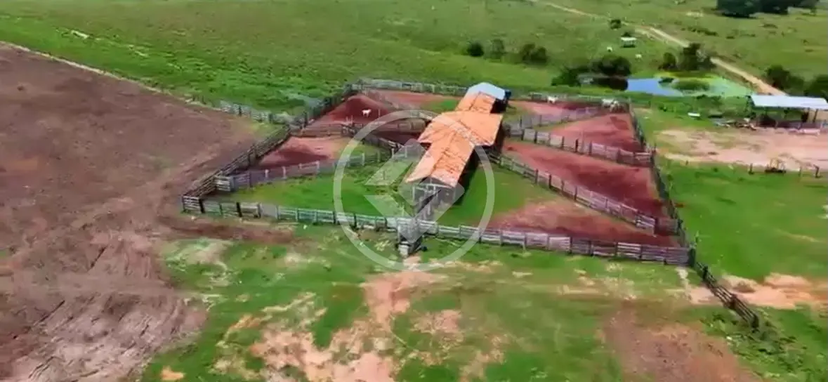 Imagem 1 - Fazenda em Zona Rural, Arapoema - TO