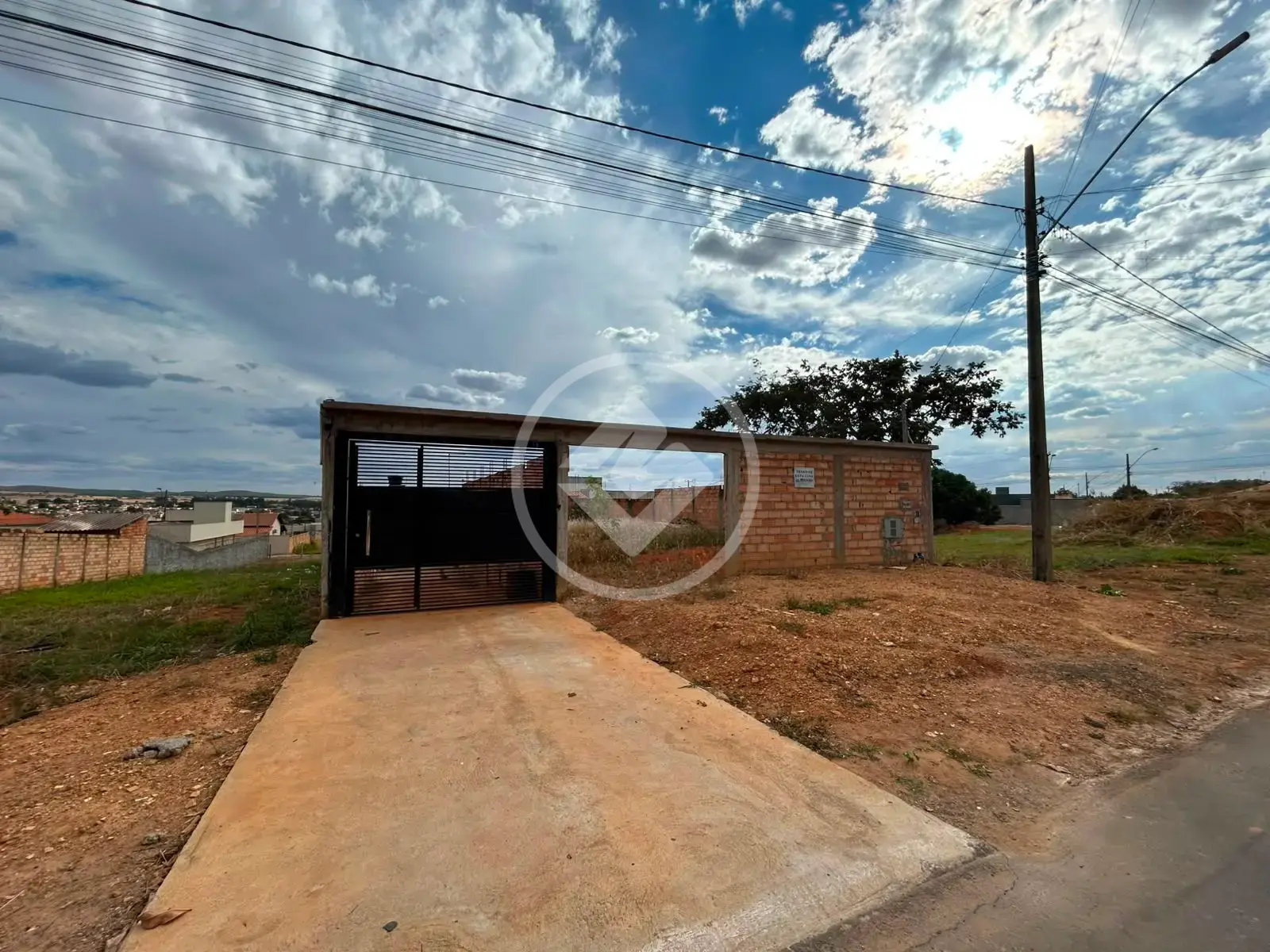 Imagem 1 - Casa em Morada do Sol 1, Hidrolândia - GO