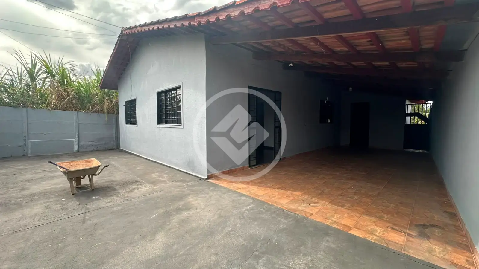 Image 2 - Casa em bairro Nazaré, Hidrolândia - GO