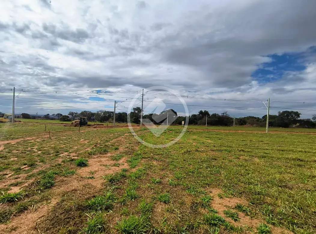 Imagem 1 - Terreno Condomínio em Quintas das Araras, Hidrolândia - GO