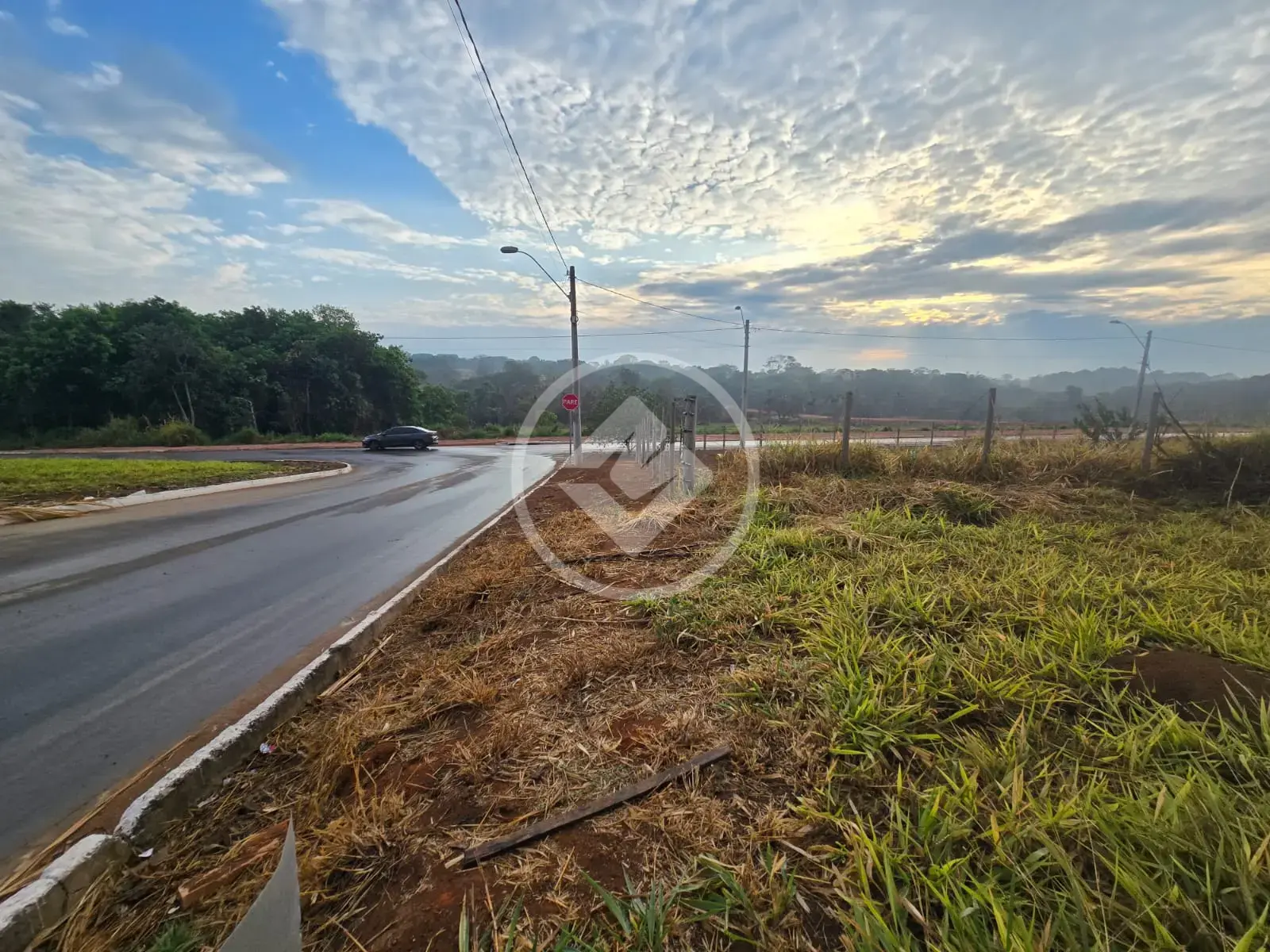 Imagem 1 - Terreno em Setor Benjamin, Hidrolândia - GO