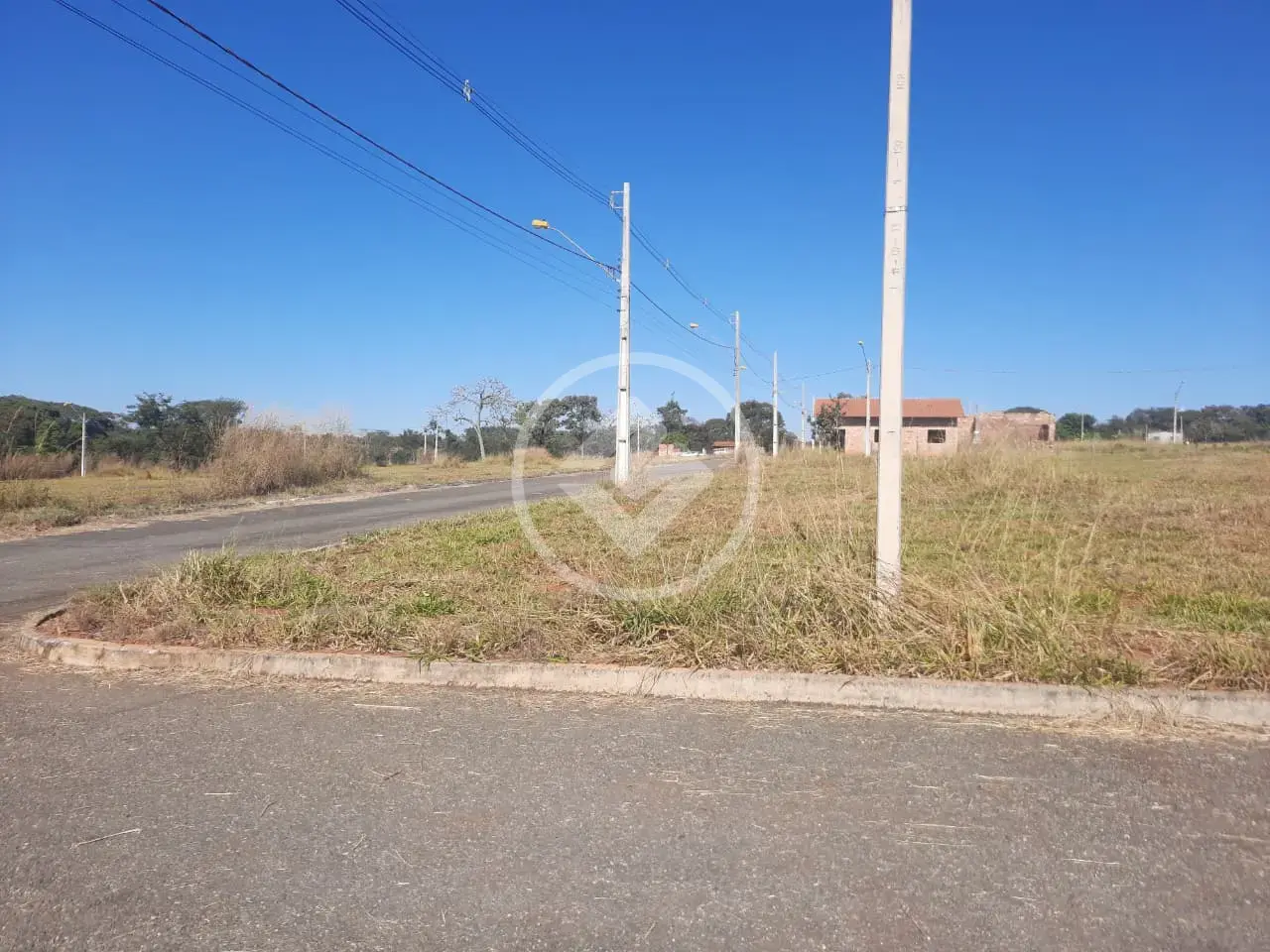 Imagem 1 - Terreno em Setor Portal Das Àguas, Hidrolândia - GO