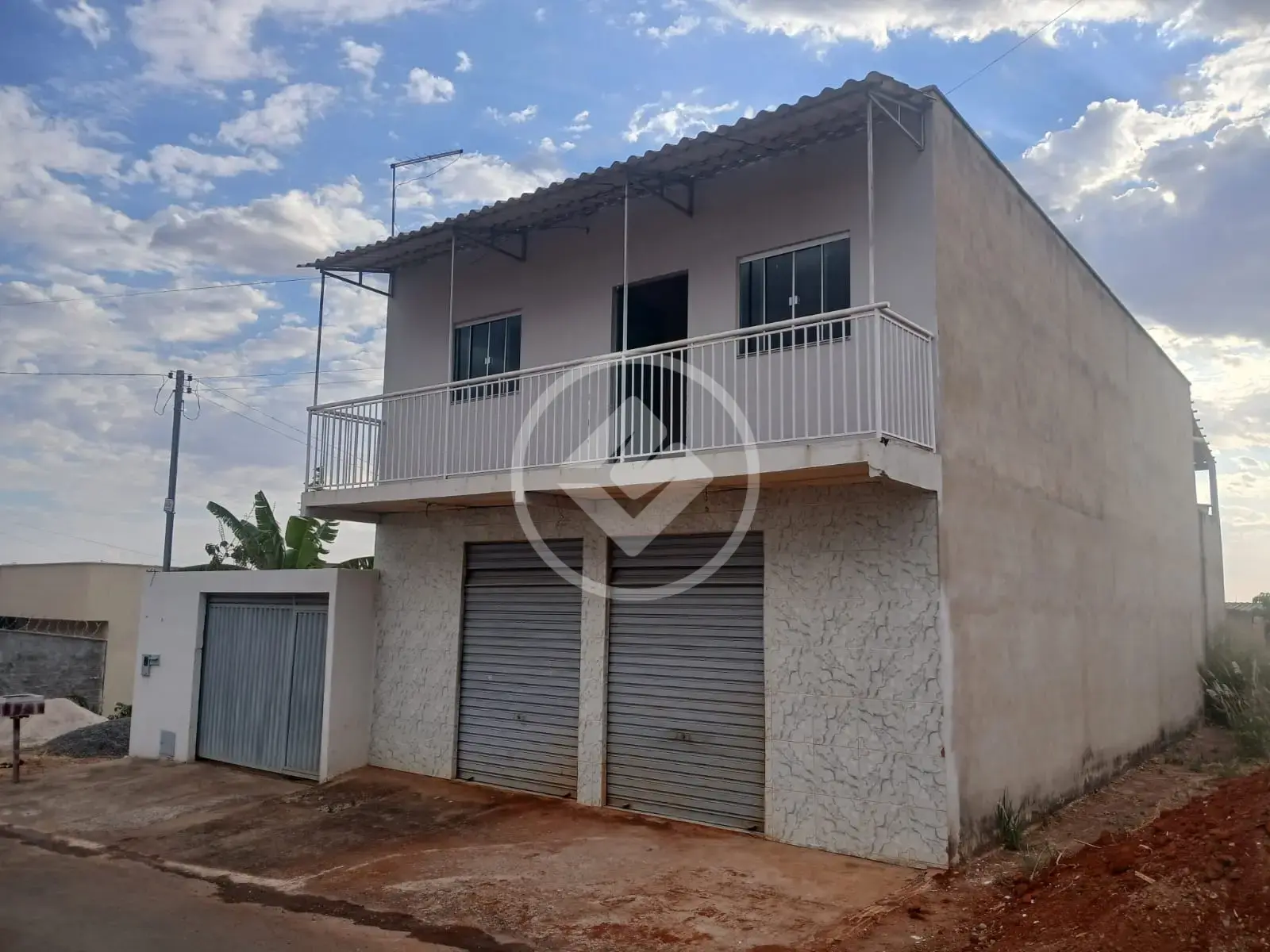 Imagem 1 - Casa Comercial em Morada do Sol II, Hidrolândia - GO