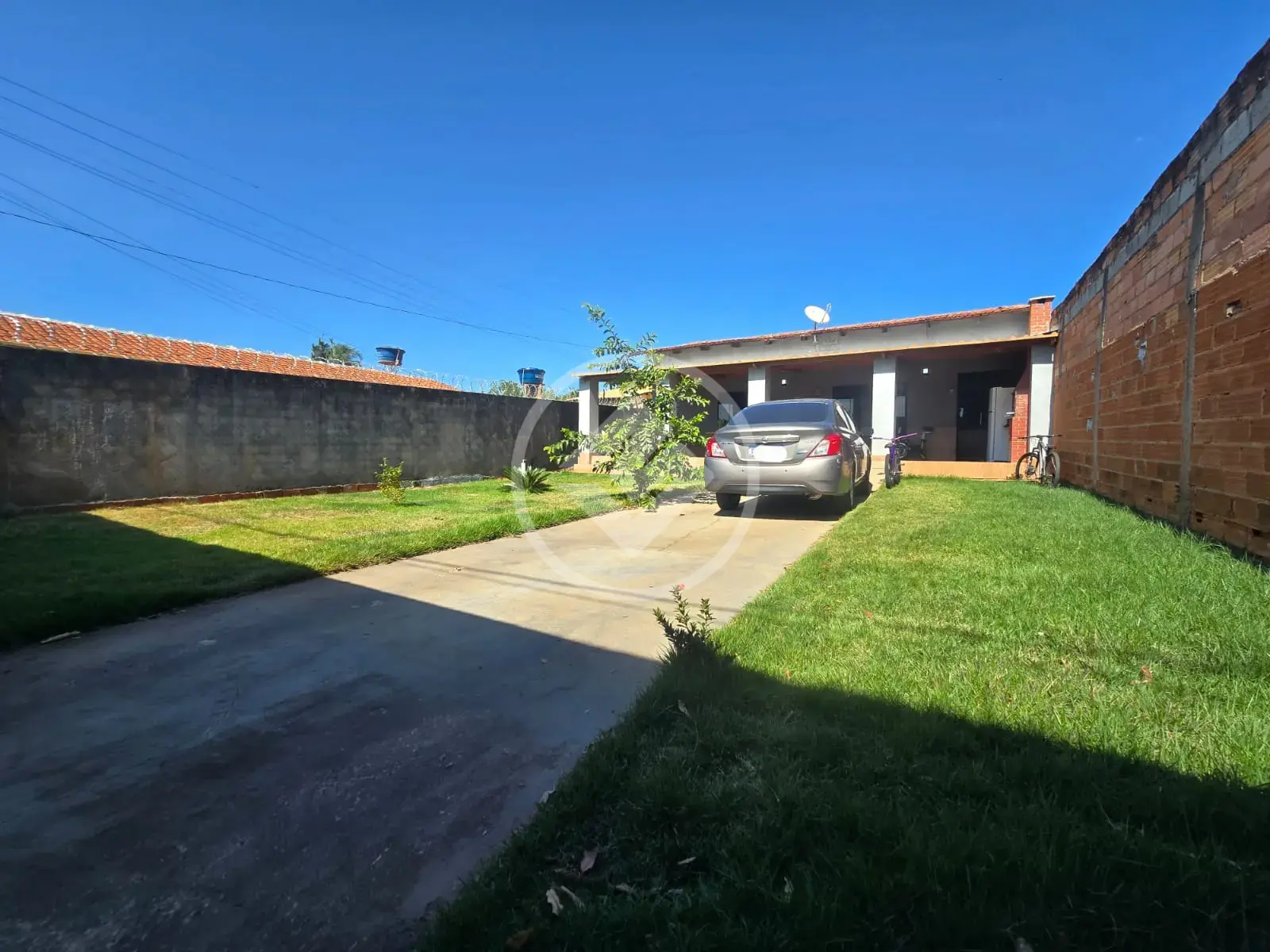 Imagem 1 - Casa em bairro Nazaré, Hidrolândia - GO