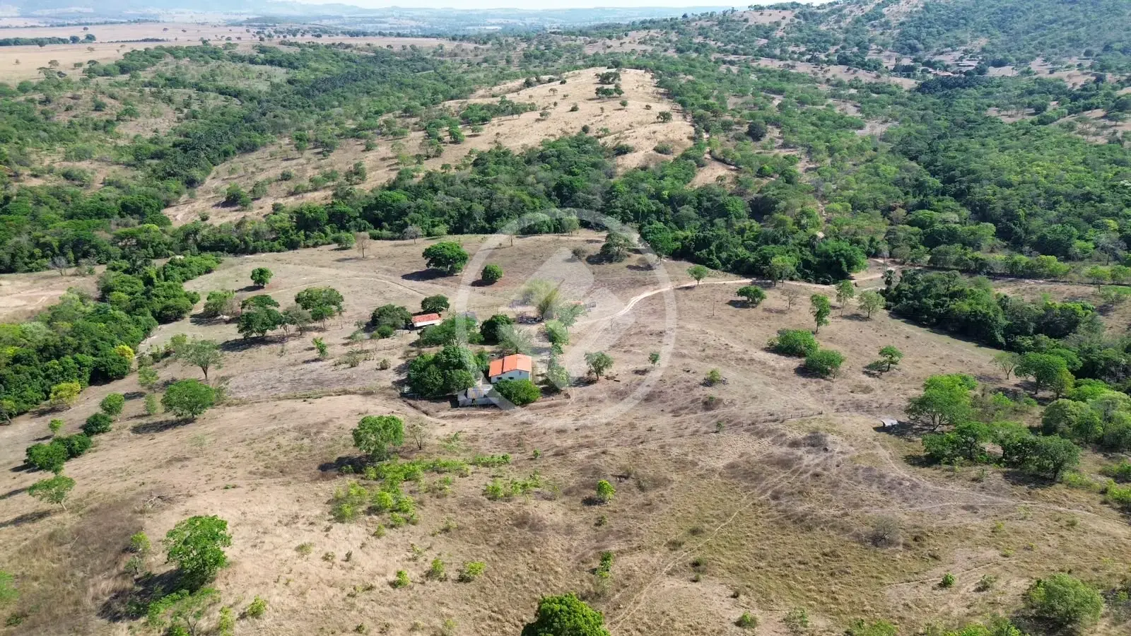 Imagem 1 - Fazenda em Varjão Zona Rural, Varjão - GO