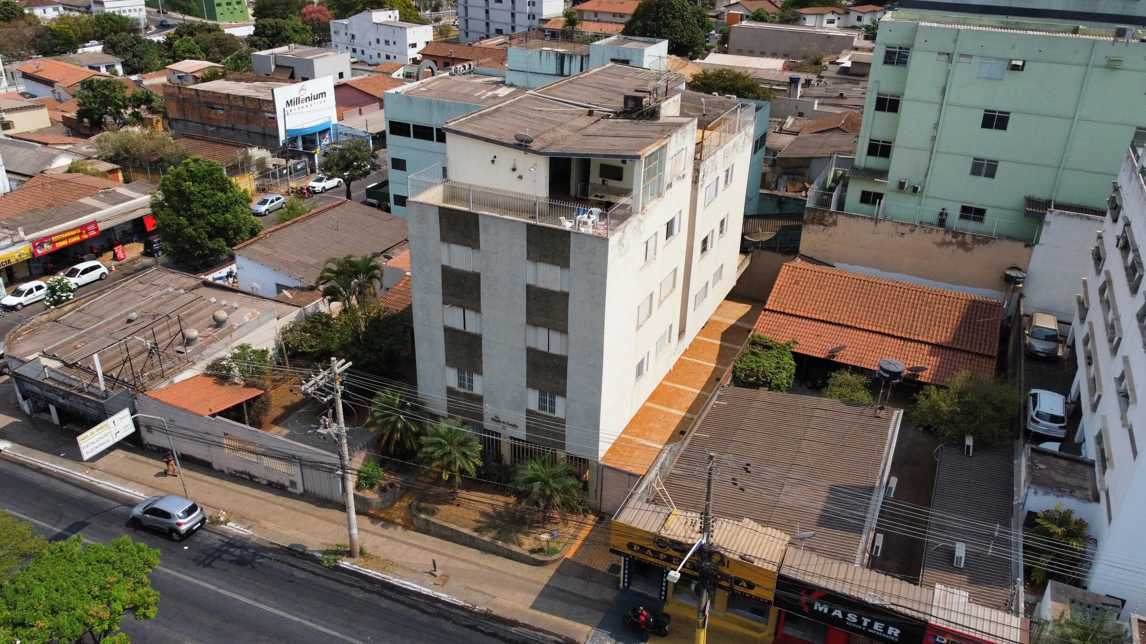 Imagem 3 - Prédio em SETOR UNIVERSITÁRIO, Goiânia - GO