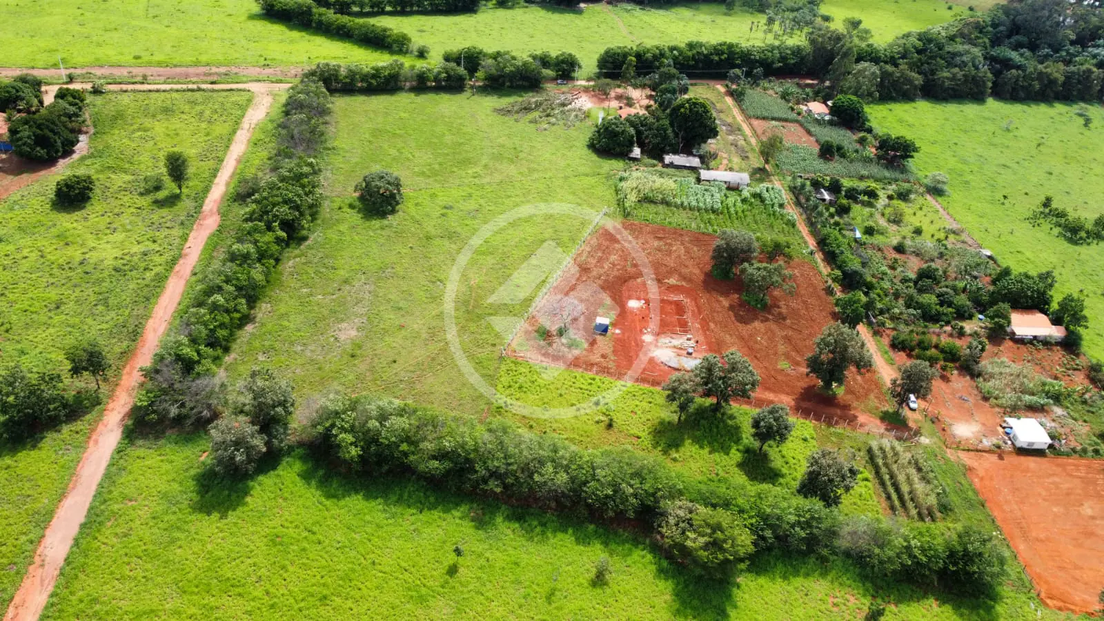 Imagem 1 - Chácara em Triângulo 03, Hidrolândia - GO