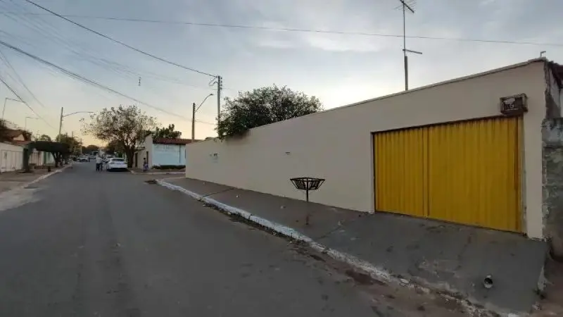 Casa Setor Vila Grimpas- Centro, Hidrolândia - GO — foto 2
