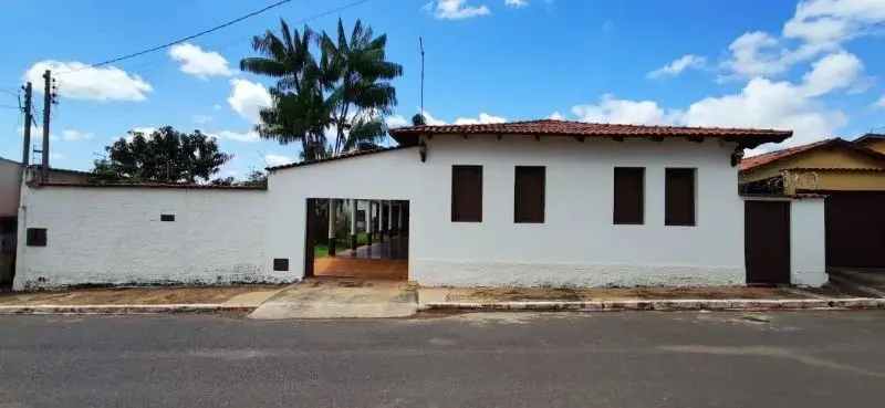 Casa Vila Grimpas (Centro), Hidrolândia - GO — foto 2