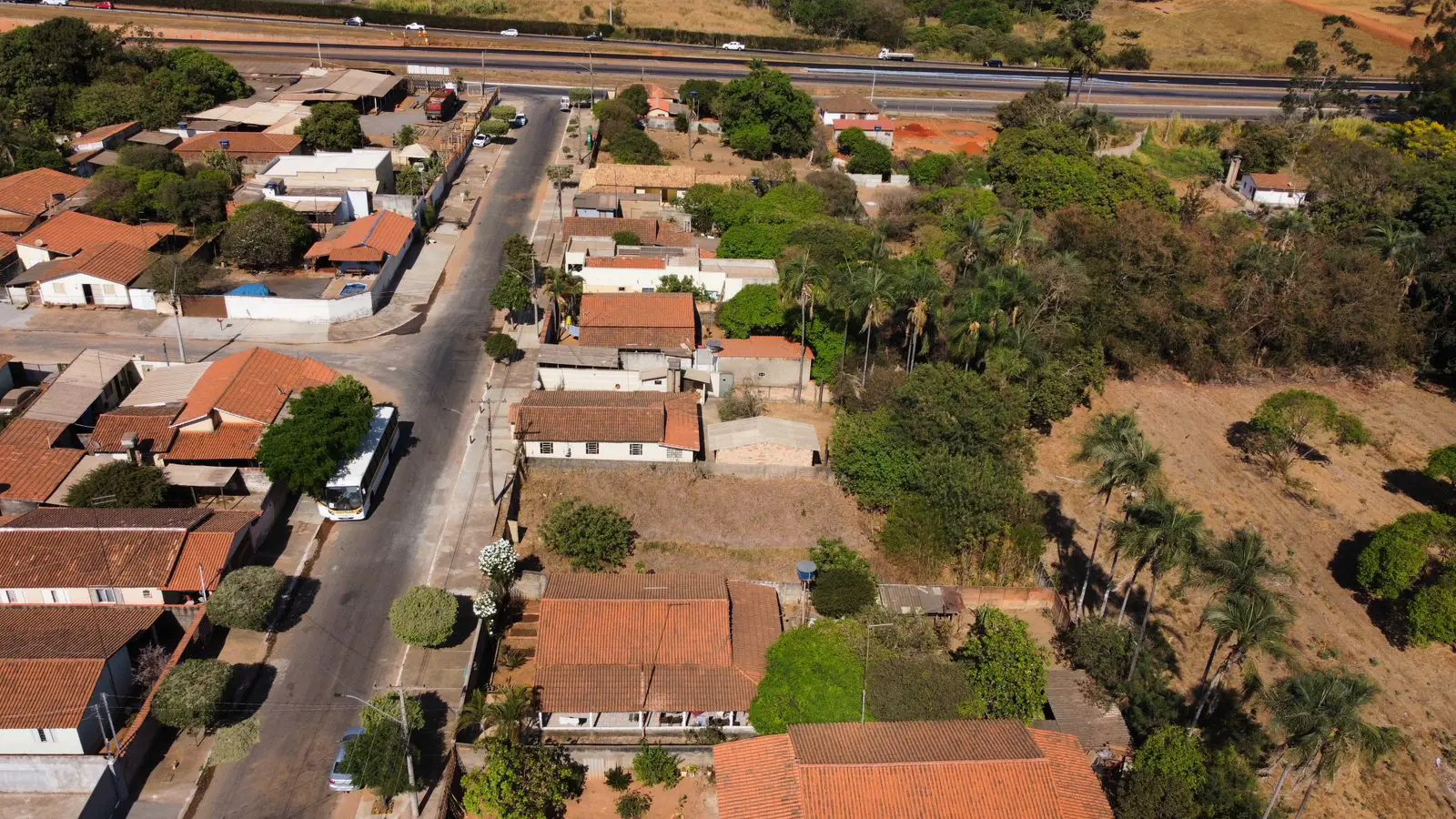Terreno Bairro Esmeralda, Hidrolândia - GO — foto 2