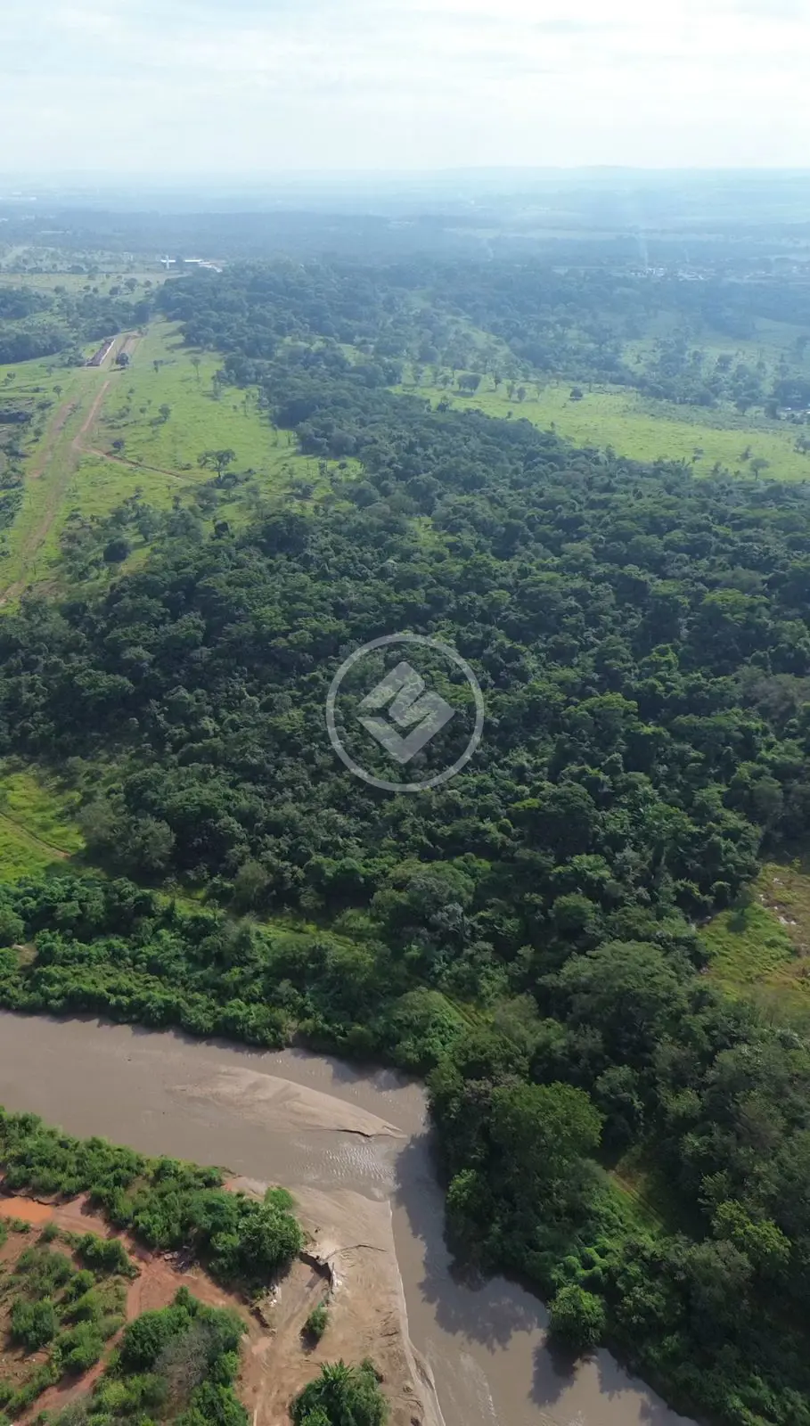 Imagem 4 - Chácara em Área Rural de Aparecida de Goiânia, Aparecida de Goiânia - GO