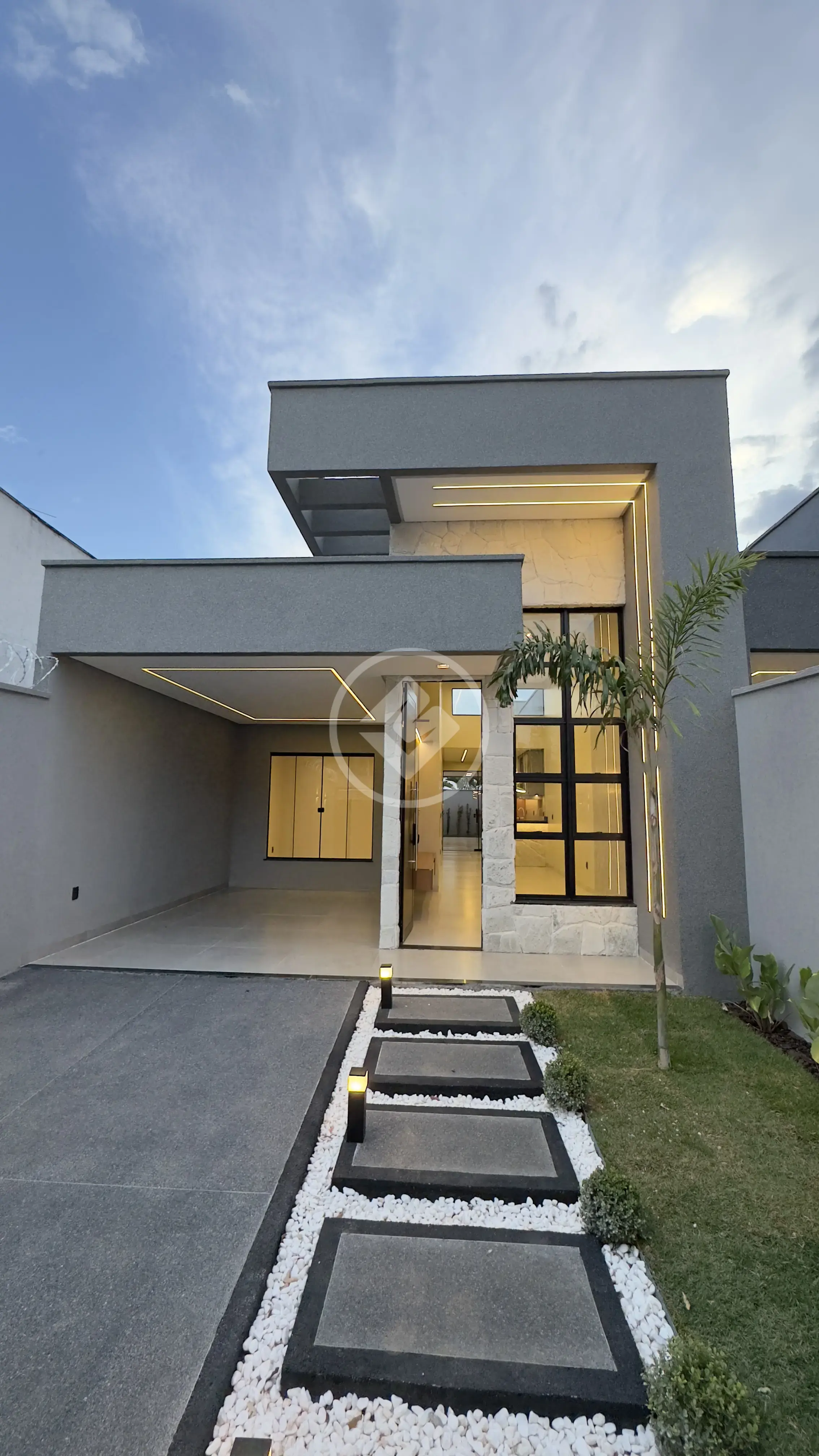 Imagem 1 - Casa em Jardim Helvécia Complemento, Aparecida de Goiânia - GO