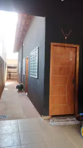 Casa Jardim Florença, Aparecida de Goiânia - GO — foto 1