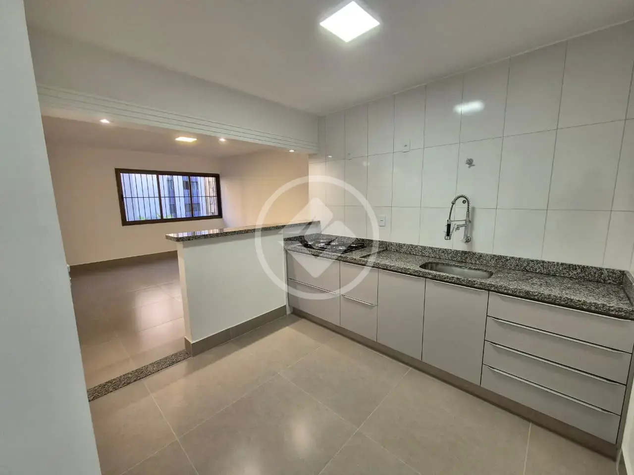 Image 2 - Apartamento em Nova Suiça, Goiânia - GO