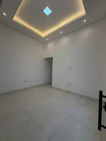 Imagem 2 - Casa em Setor Garavelo, Goiânia - GO