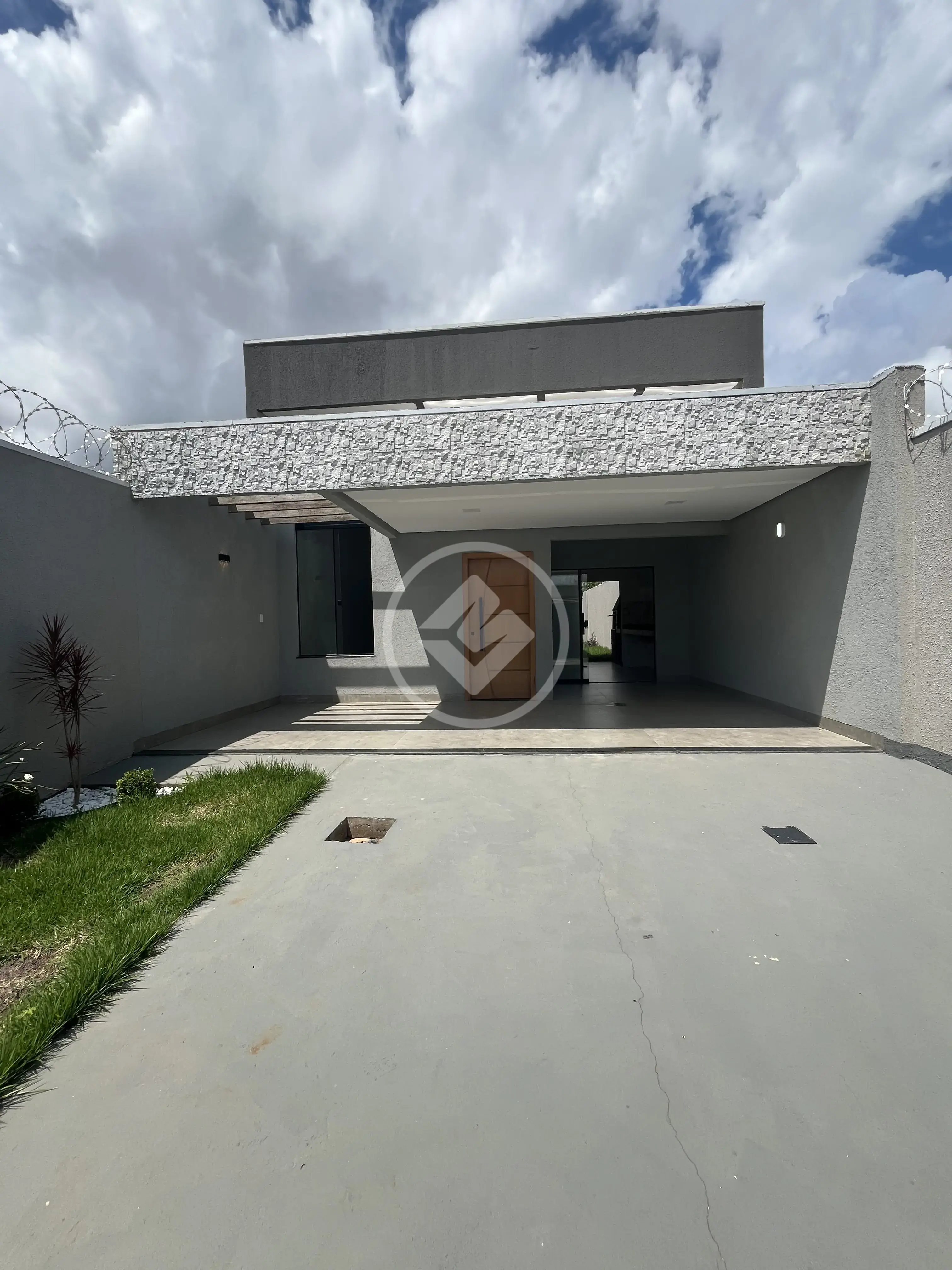 Image 2 - Casa em Jardim Buriti Sereno, Aparecida de Goiânia - GO