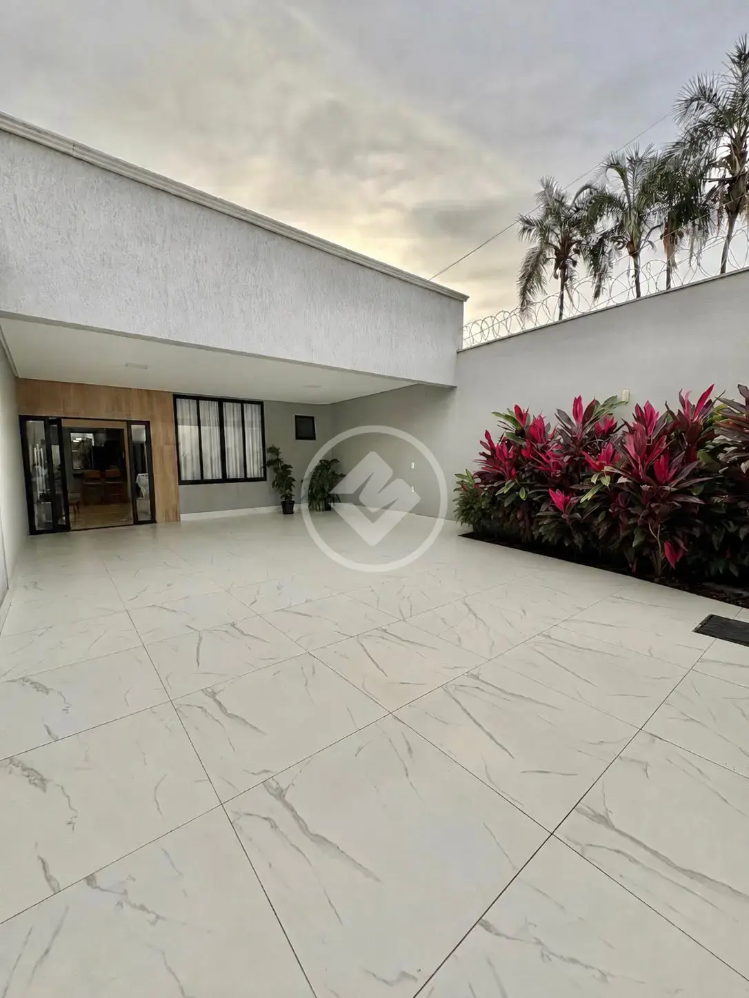 Imagem 1 - Casa em Parque Amazonia, Goiânia - GO
