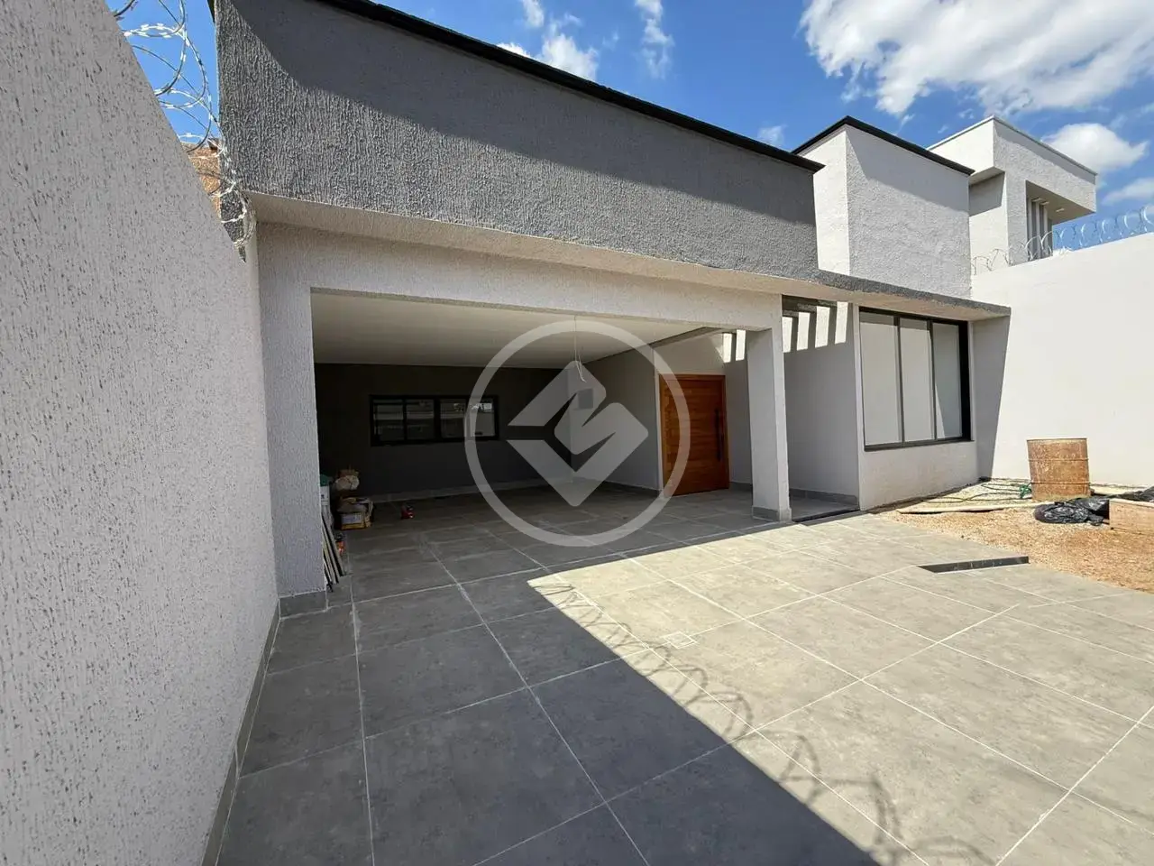 Imagem 1 - Casa em Condomínio das Esmeraldas, Goiânia - GO