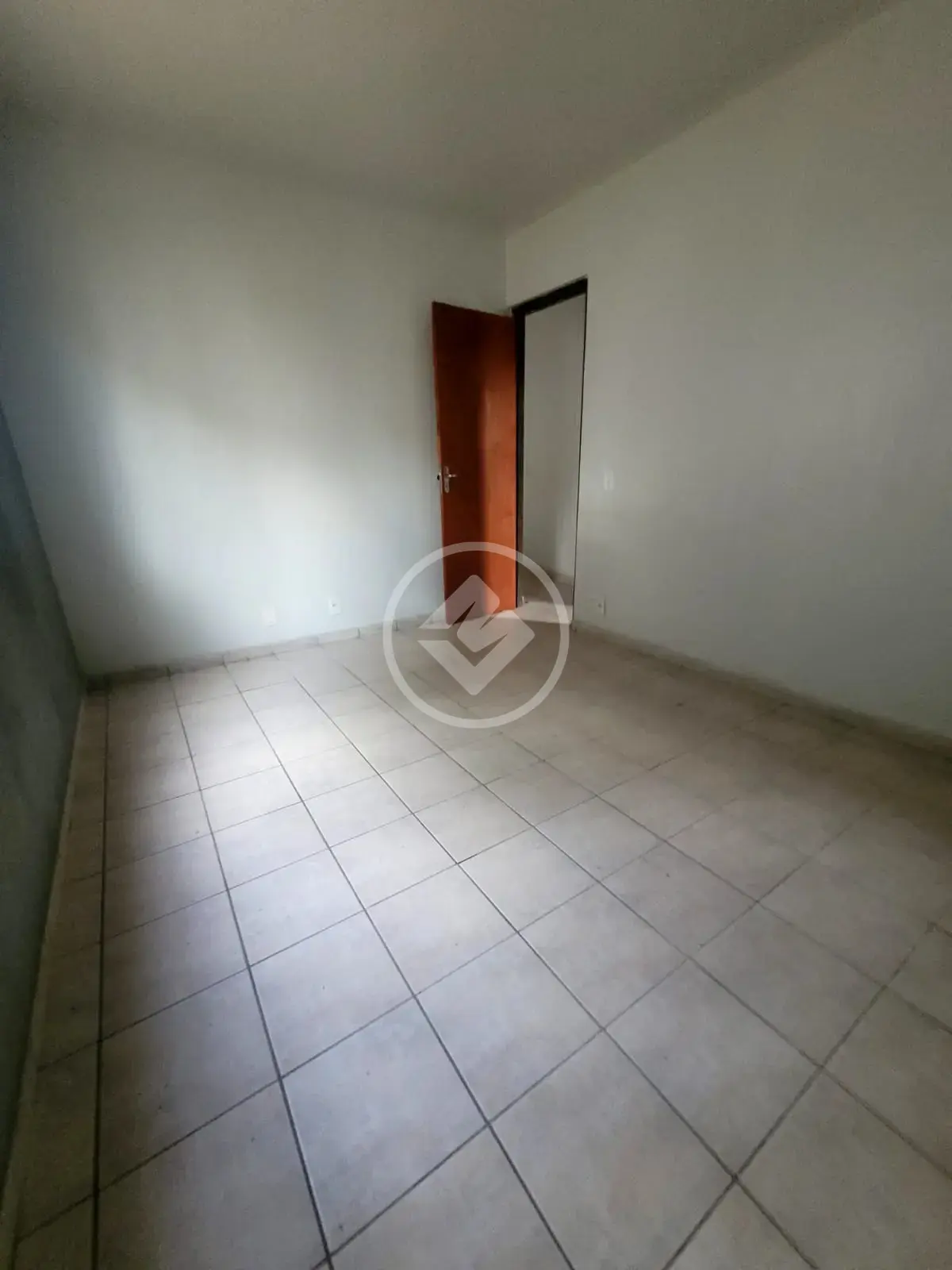 Image 2 - Apartamento em Parque Veiga Jardim, Aparecida de Goiânia - GO