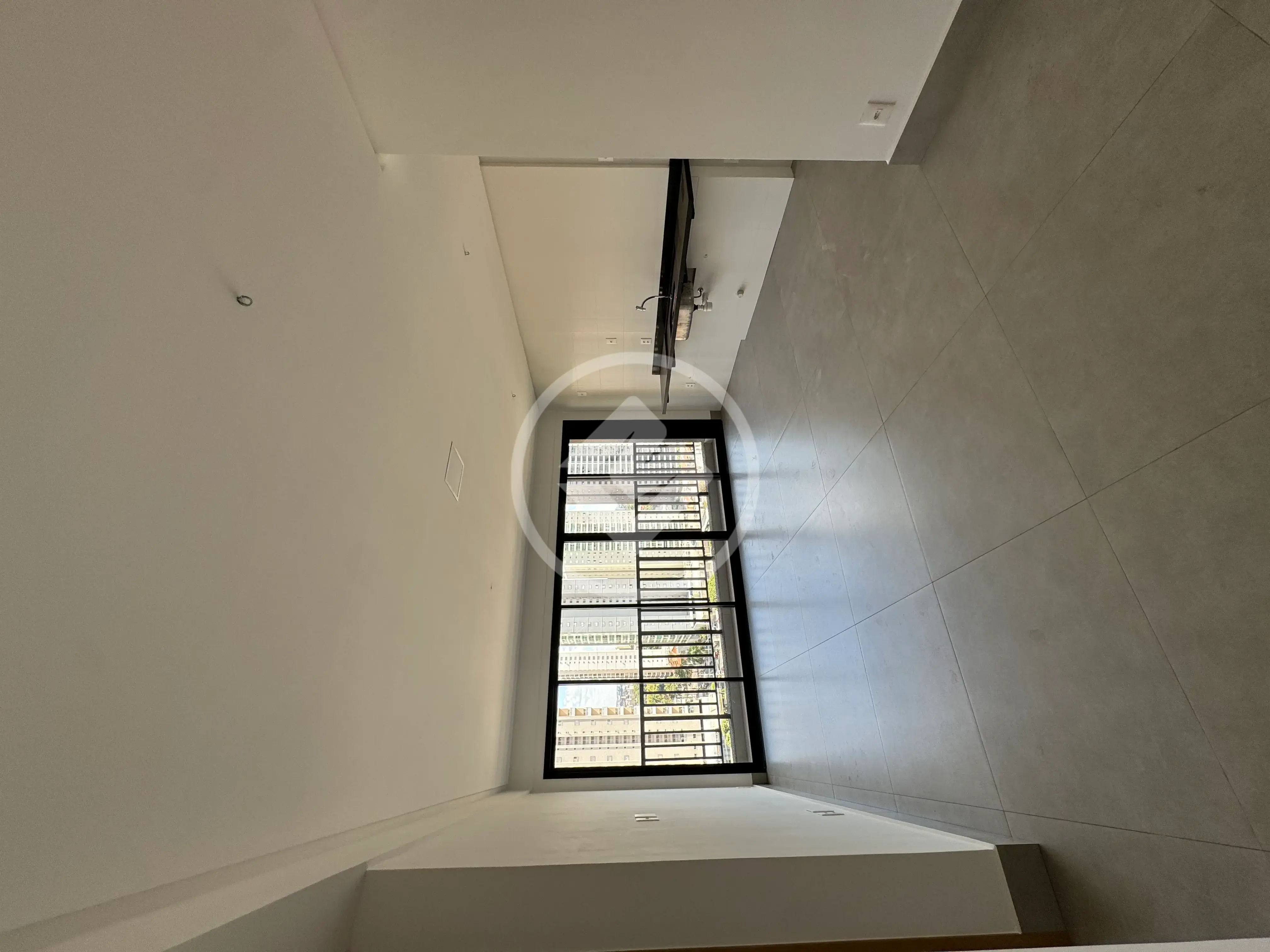 Image 2 - Apartamento em Setor Bueno, Goiânia - GO