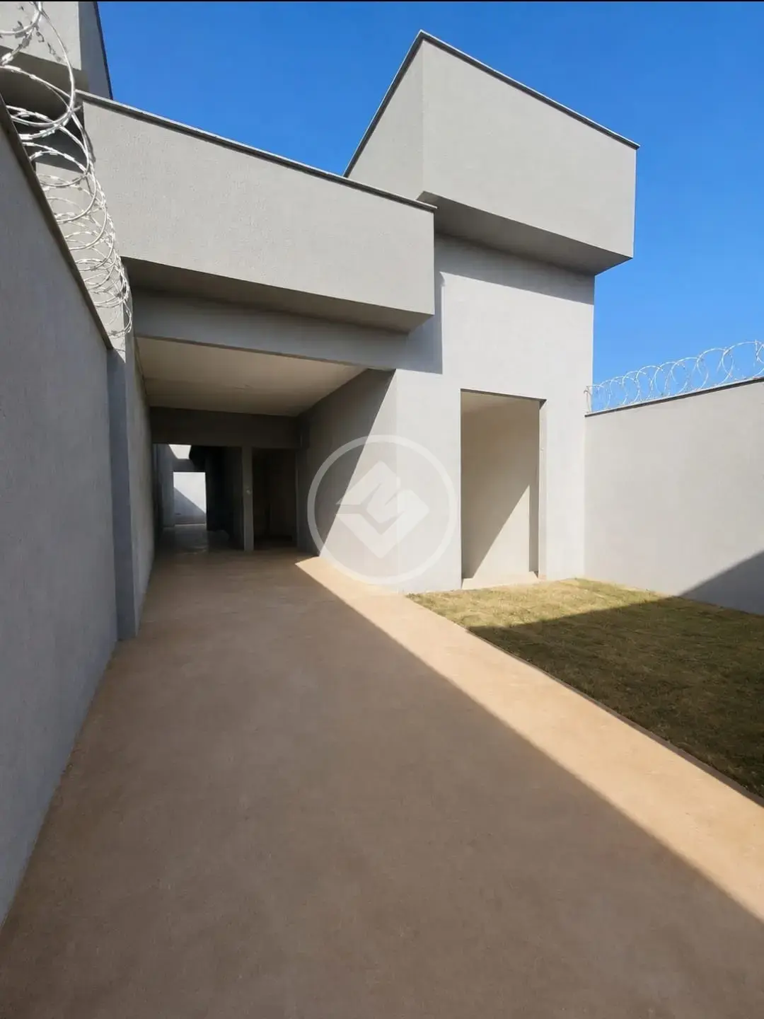 Image 2 - Casa em Jardim Buriti Sereno, Aparecida de Goiânia - GO