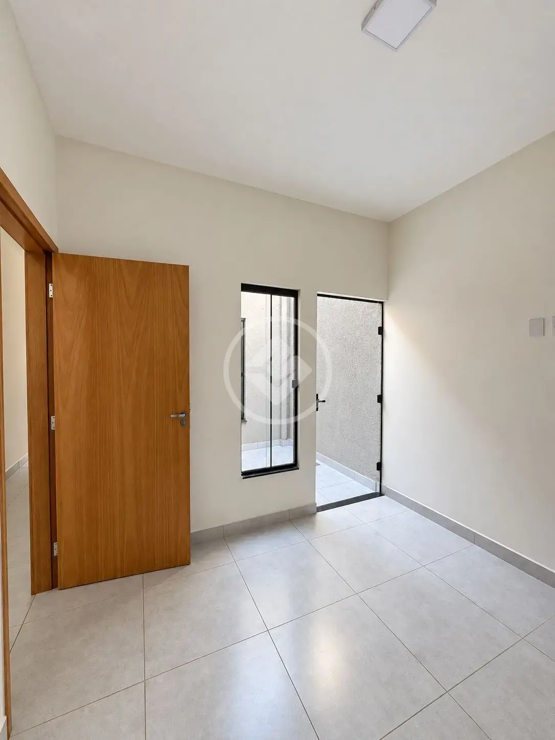 Image 2 - Casa em Residencial Della Penna, Goiânia - GO