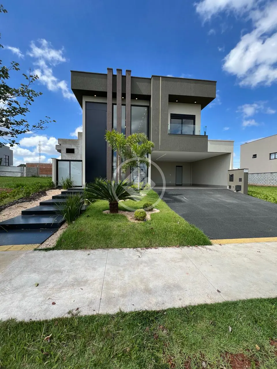 Casa Condomínio Parqville Pinheiros, Aparecida de Goiânia - GO — foto 1