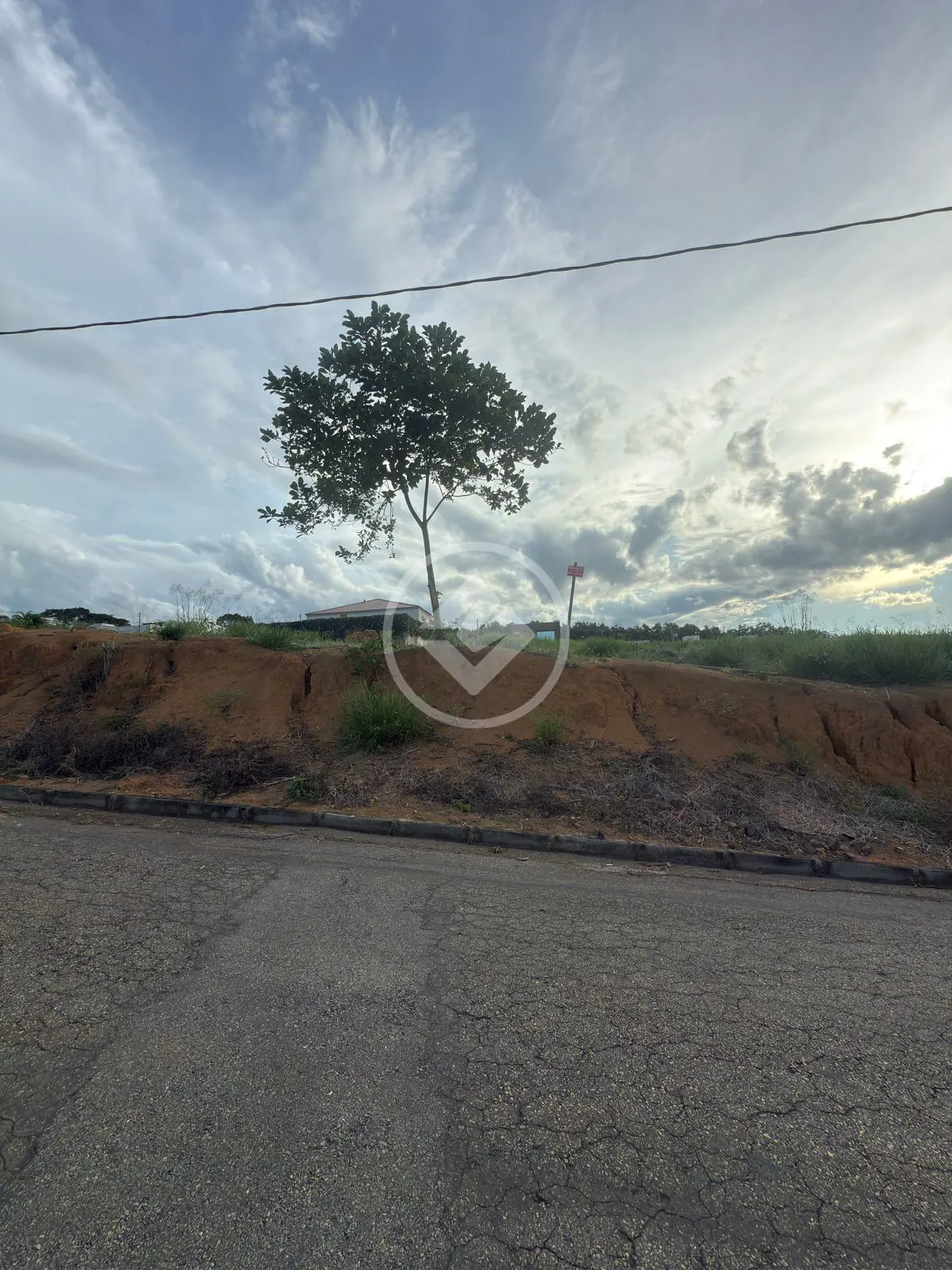Imagem 1 - Terreno Condomínio em Condomínio GranRoyalle, Santana do Paraíso - MG