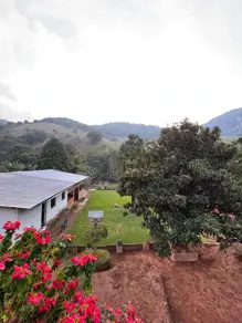 Casa Pedra Branca, Ipatinga - MG — foto 1
