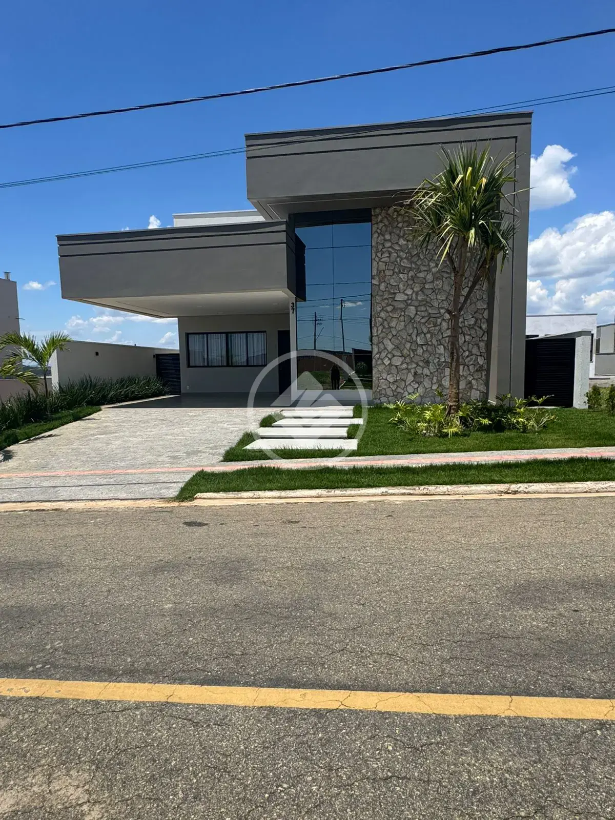Imagem 1 - Casa Condomínio em Residencial Lagoa Silvana, Caratinga - MG