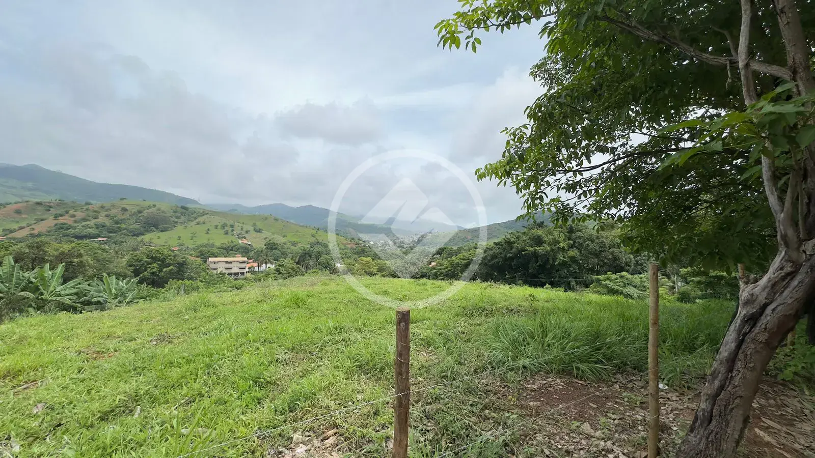 Imagem 1 - Terreno em Chacarás Paraíso, Santana do Paraíso - MG
