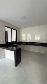 Imagem 2 - Casa em PARQUE CARAVELAS, Santana do Paraíso - MG