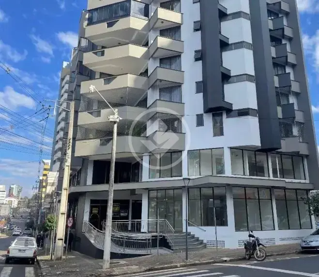 Imagem 1 - Casa Comercial em Centro, Pato Branco - PR