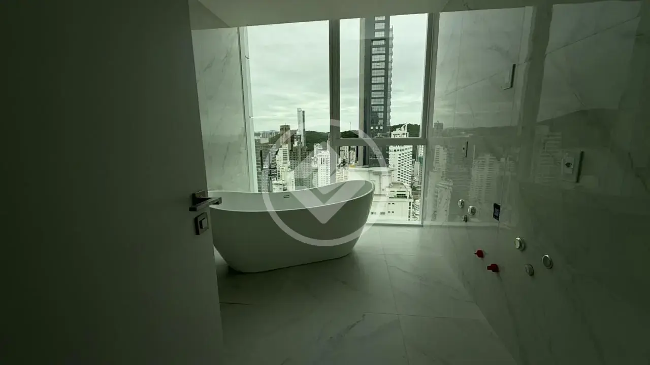 Image 2 - Apartamento em Centro, Balneário Camboriú - SC
