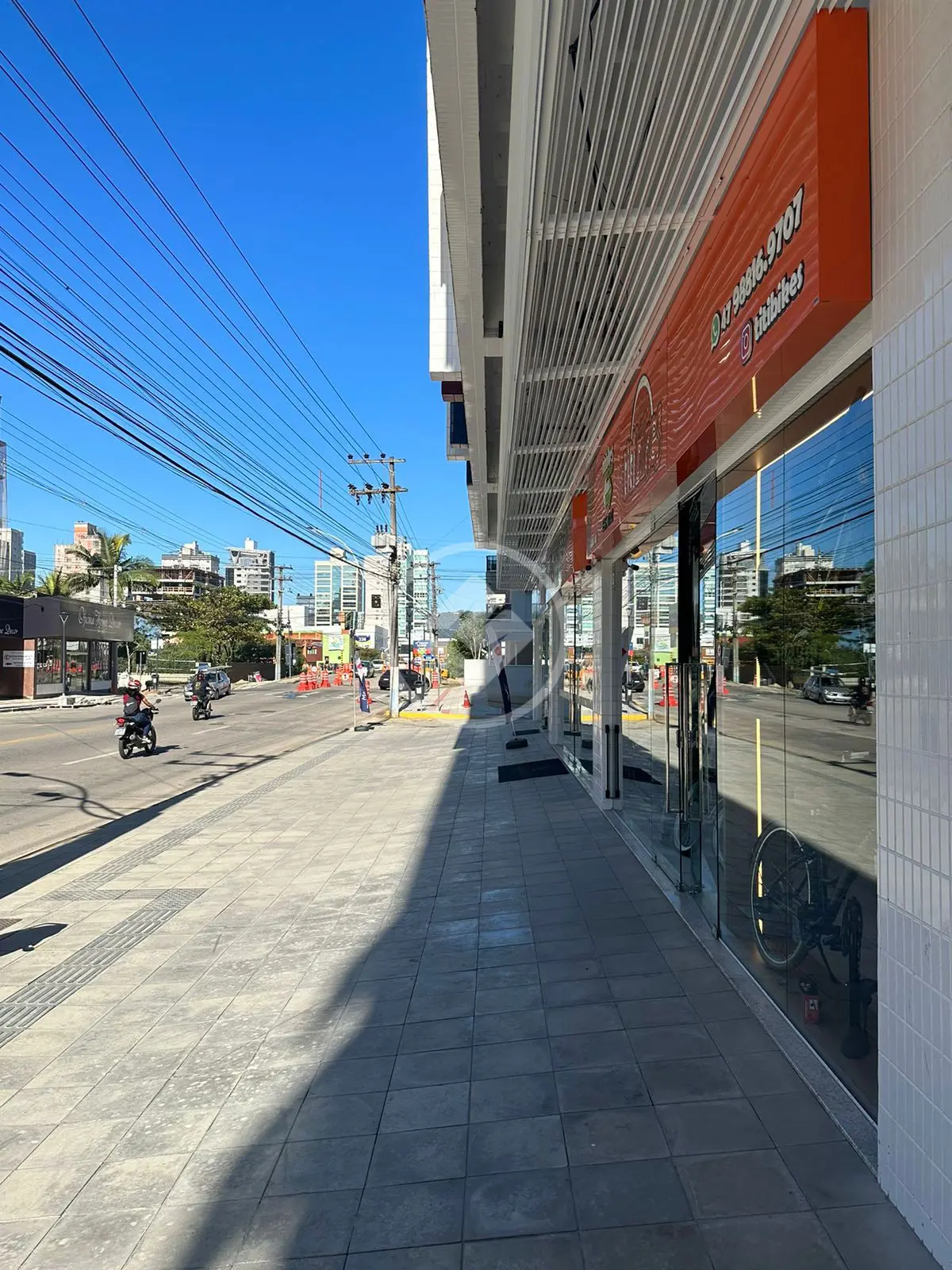 Image 8 - Sala Comercial em Centro, Itapema - SC