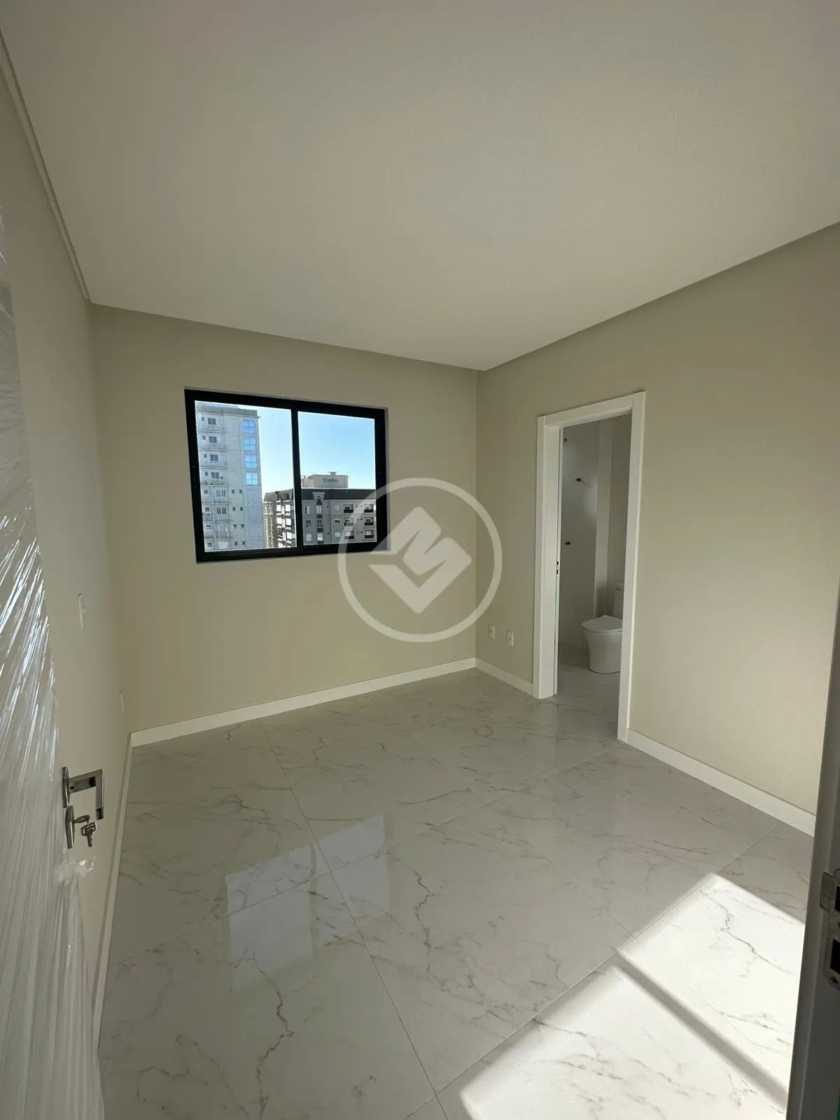 Imagem 2 - Apartamento em Meia Praia, Itapema - SC