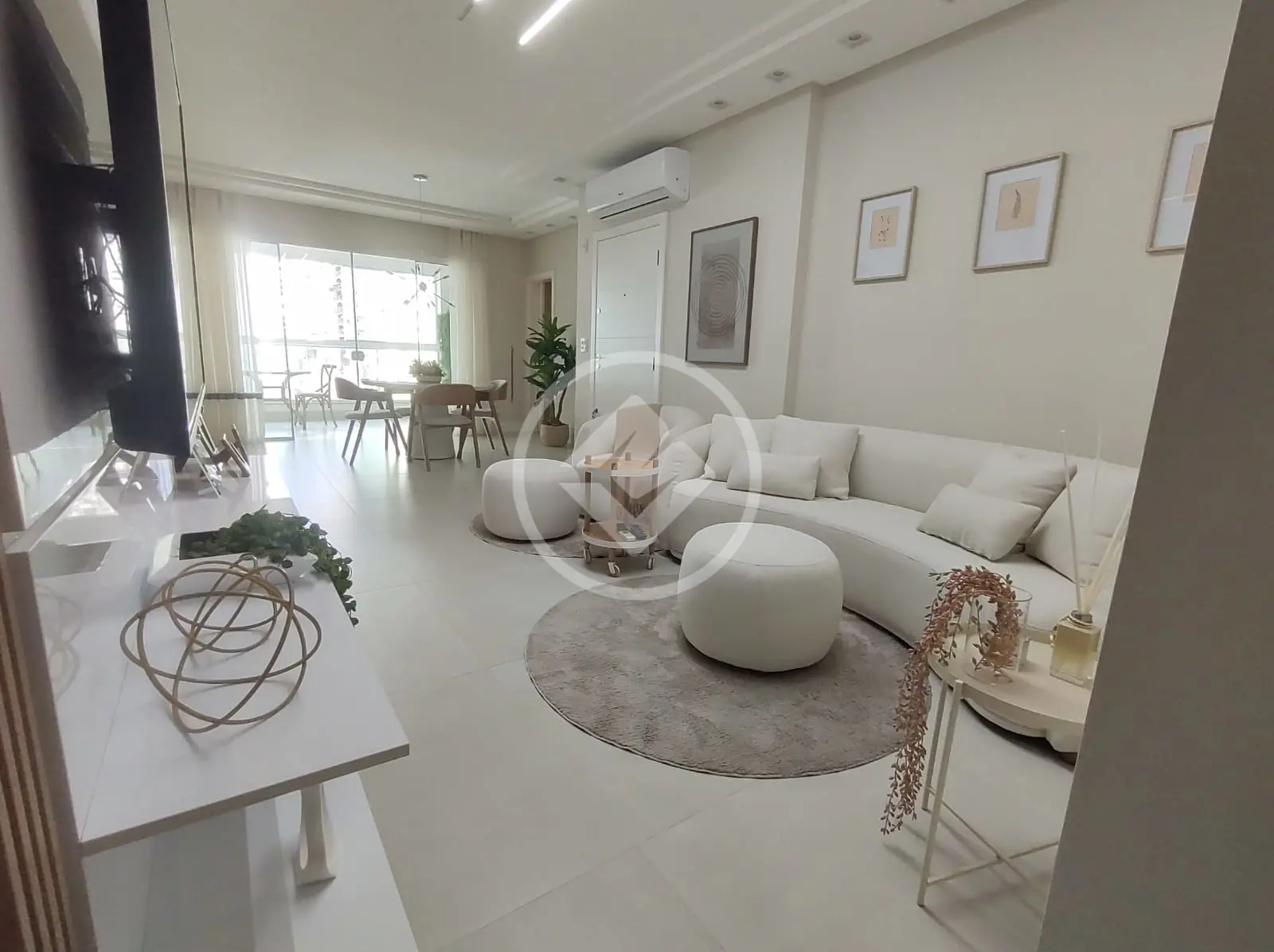 Apartamento Meia Praia, Itapema - SC — foto 1